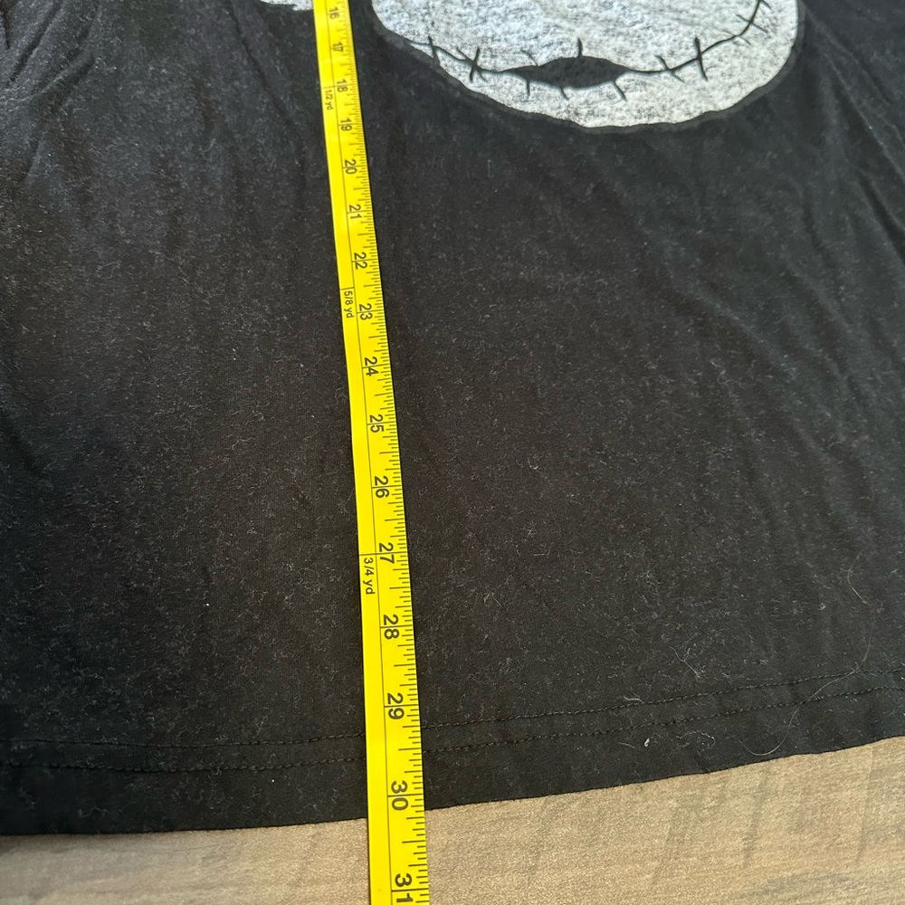 Nightmare Before Christmas T-Shirt 2X - Picture 7 of 7